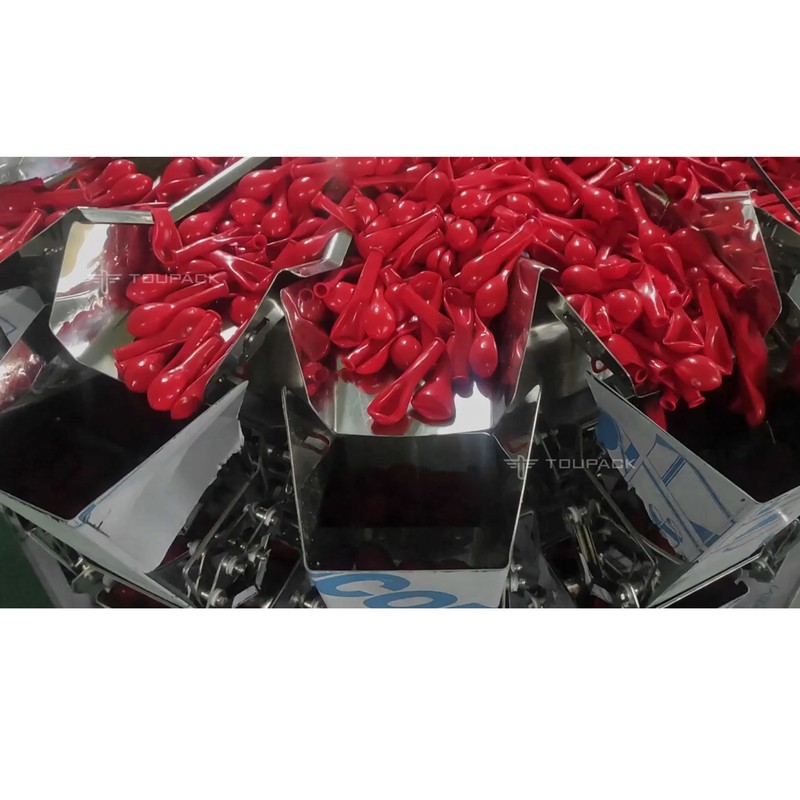 Del pallone di alta precisione 50 pezzi automatici 15pieces 5pieces che pesa il pesatore di Multihead che conta impacchettatrice