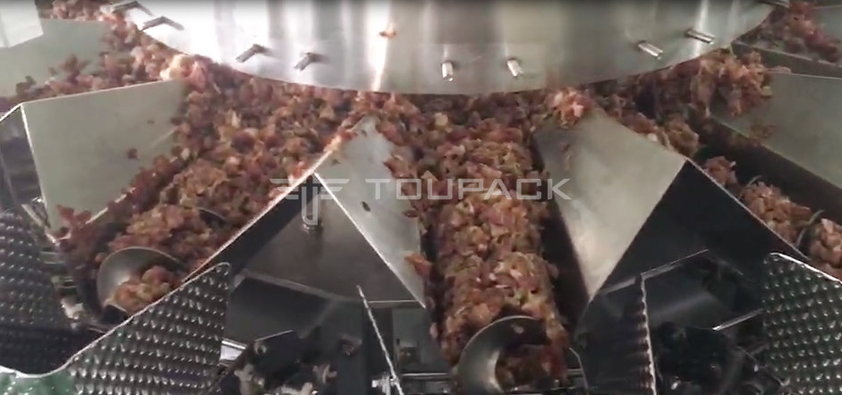 Il pesatore capo 2.0KW 410kg della vite 14 ha tritato la pesatura della carne fresca della carne di maiale e la macchina imballatrice