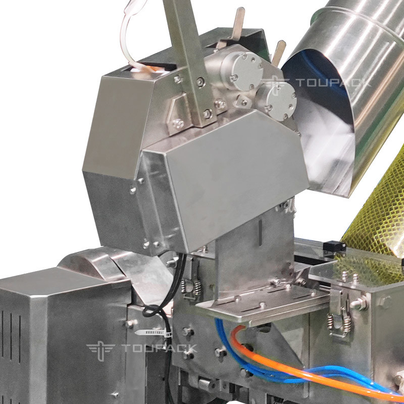 Macchina di confezionamento di sacchetti a maglia da 5 kg Macchina automatica di confezionamento di sacchetti a maglia di frutta fresca Macchina di etichettatura