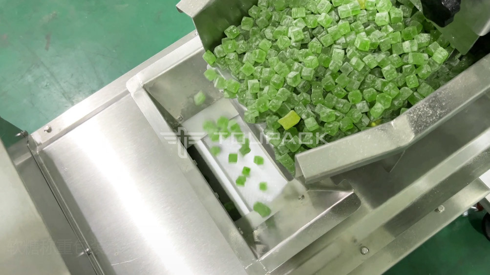 Macchine di confezionamento di caramelle gommose completamente automatiche, gomma morbida, marmellata, frutta, masticazione di dolci, VFFS, macchina di confezionamento con sigillo posteriore