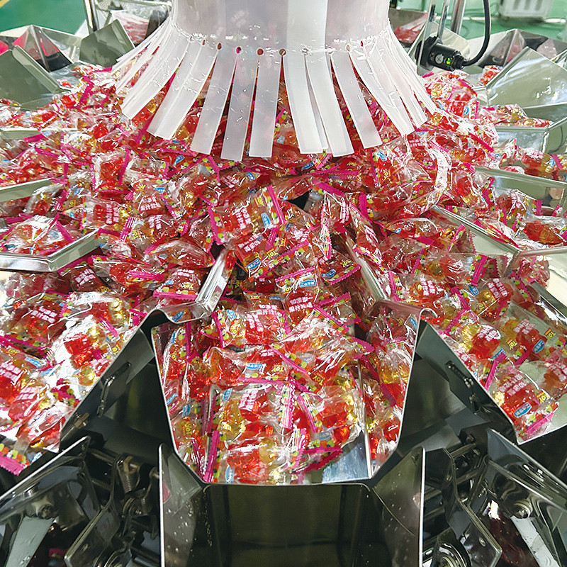 Macchine per l'imballaggio alimentare Macchine per l'imballaggio alimentare industriale Macchine funzionali per l'imballaggio dei barattoli di caramelle per il Doypack