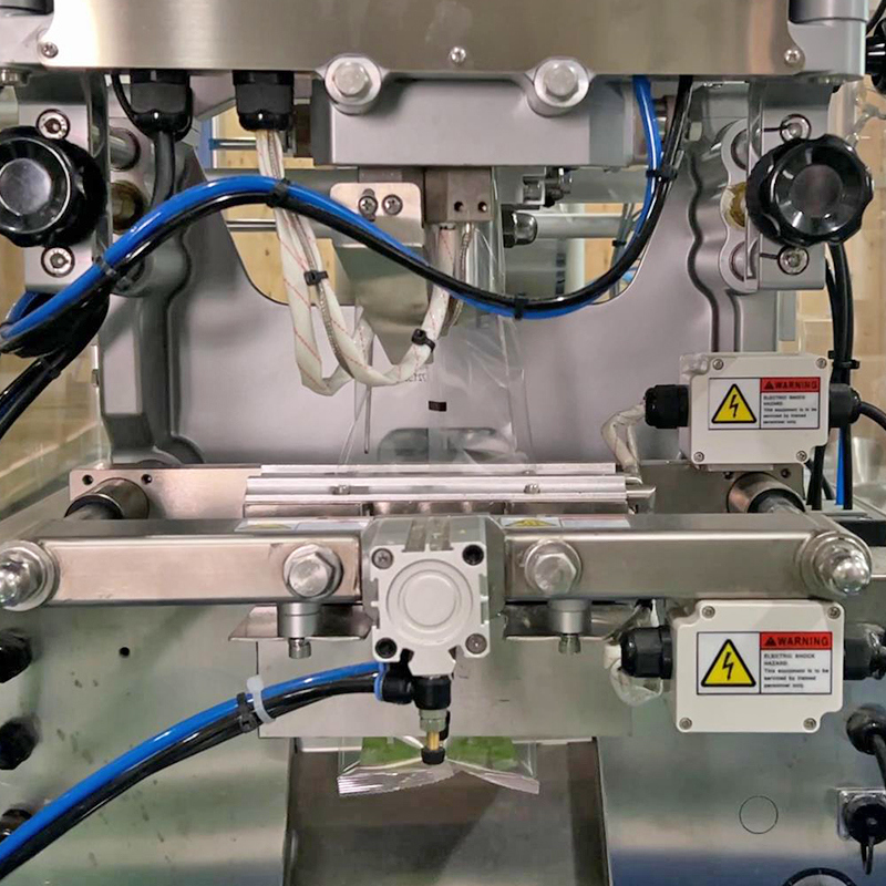 Sistema di pesatura automatico di patatine a patatine con più teste, pesatrice, gamberetti, confezionatrice francese, confezionatrice di granuli alimentari