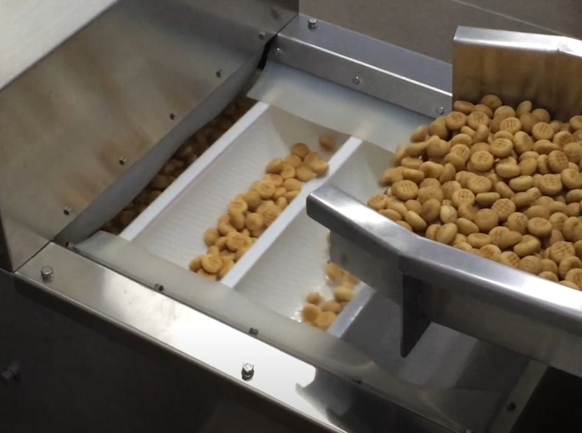 Impacchettatrice di forma/riempimento/saldatura verticale automatica di VFFS per il chicco di caffè della polvere