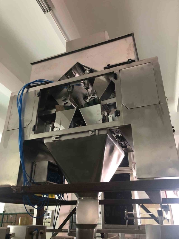 Un pesatore lineare automatico SUS304 35BMP di quattro teste per la pesatura del prodotto 10000g