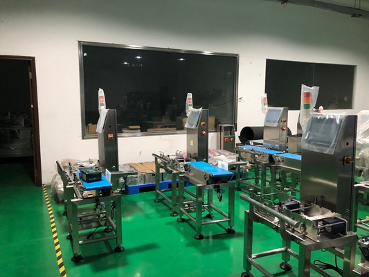 Pesatore ad alta velocità 150BPM 0.5KW del controllo SUS304 per il cosmetico