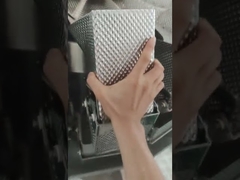 Sistema di confezionamento e pesatura per alimenti per il tempo libero