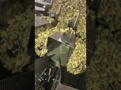 Sistema di riempimento automatico delle lattine di cibo cotto